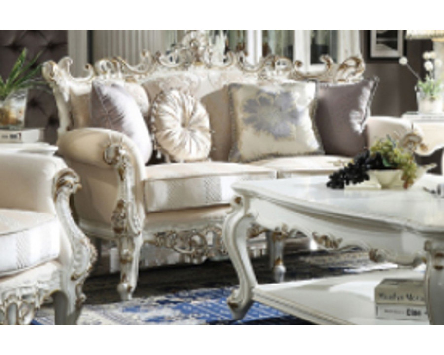 ACME – Picardy II Loveseat with 4 Pillows in Antique Pearl